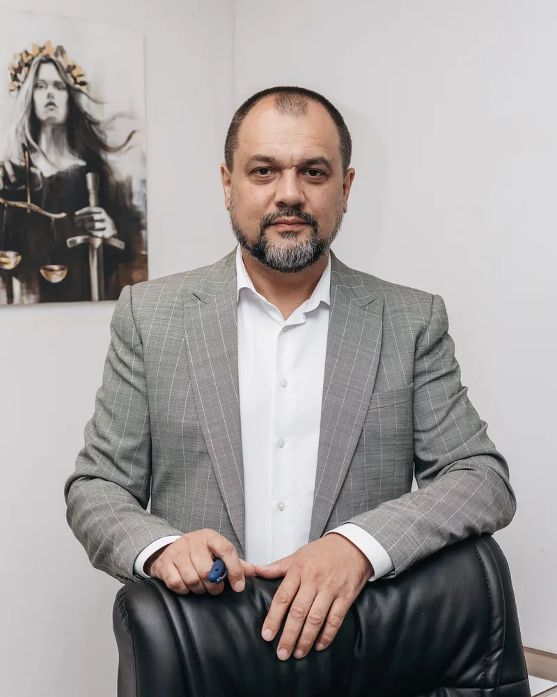 Олександр Капля, керуючий партнер АО «АСПЕКТ», у своєму кабінеті